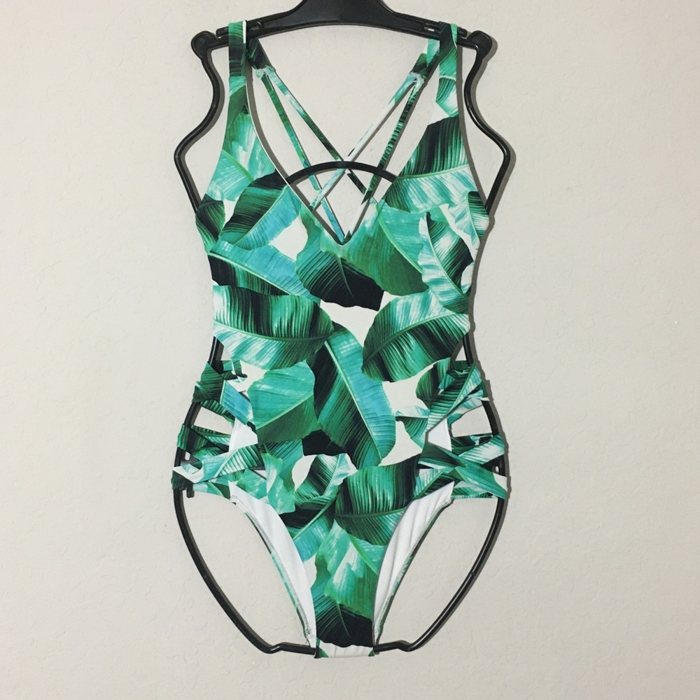 La Hearts Green Tropical Leaf One-Piece Swimsuit